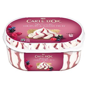 Sladoledni jogurt Carte d'Or z gozdnimi sadeži 825 ml